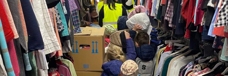 KiGa-Luftballon bei der Kleiderkammer